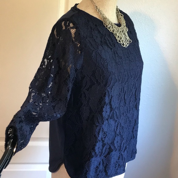 H&M navy lace sweatshirt. - Picture 2 of 7